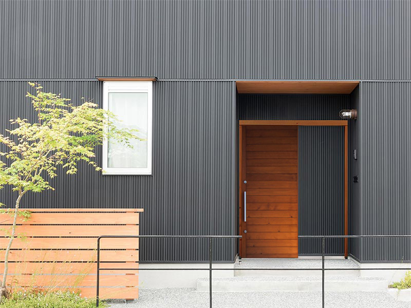 日本製の木製玄関引戸 | 超断熱、高気密の建具 | アイエムドア