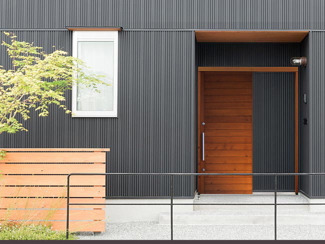 日本製の木製玄関引戸 超断熱、高気密の建具 アイエムドア